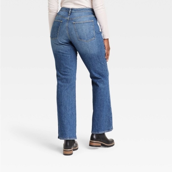 Women's High-Rise Bootcut Jeans - Universal Thread - Picture 5 of 9